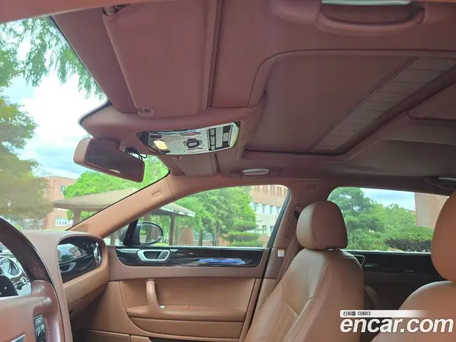 Bentley Flying Spur 2008 6.0 автомат (гидро), миниатюра 8 Bentley Flying Spur 2008 6.0 автомат (гидро), миниатюра 8