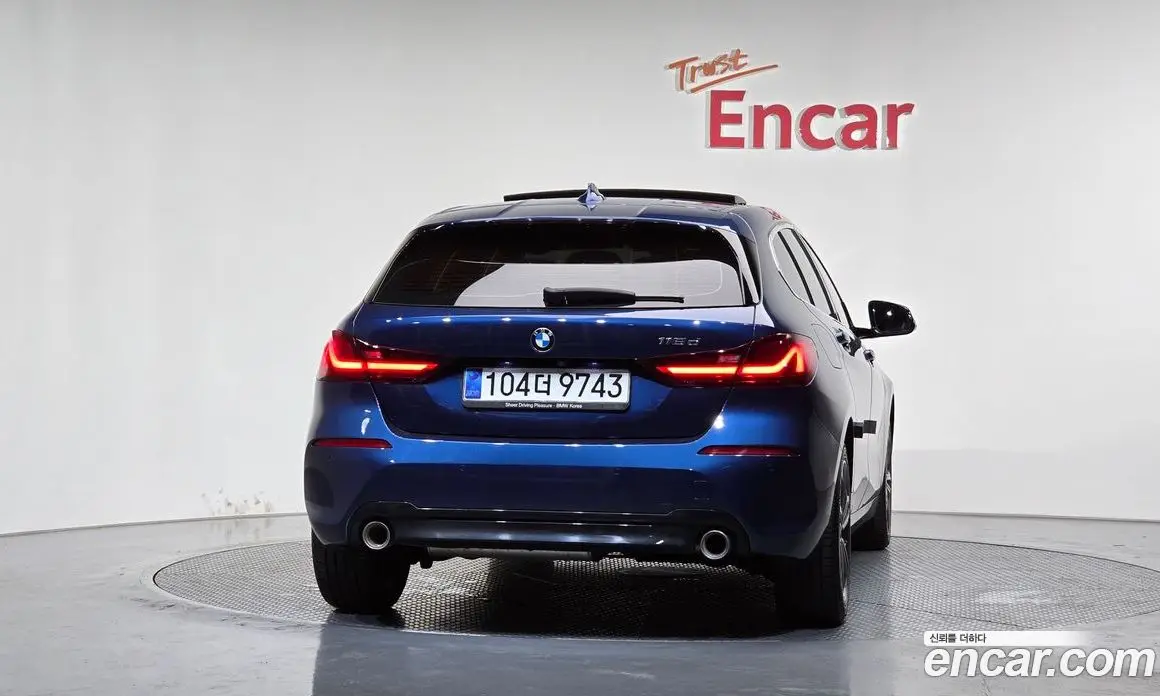 BMW 1 серия 2020 2.0 автомат (гидро), фото 4