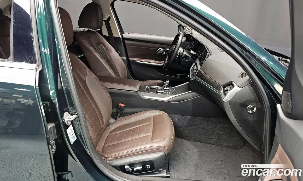 BMW 3 серия 2020 2.0 автомат (гидро), фото 16