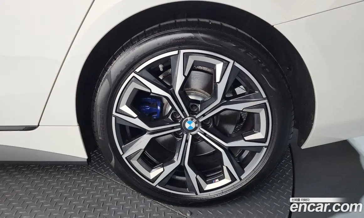 BMW 4 серия 2024 2.0 автомат (гидро), фото 7