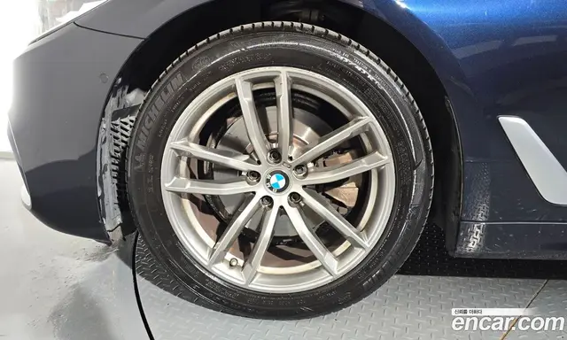 BMW 5 серия 2019 2.0 автомат (гидро), миниатюра 5