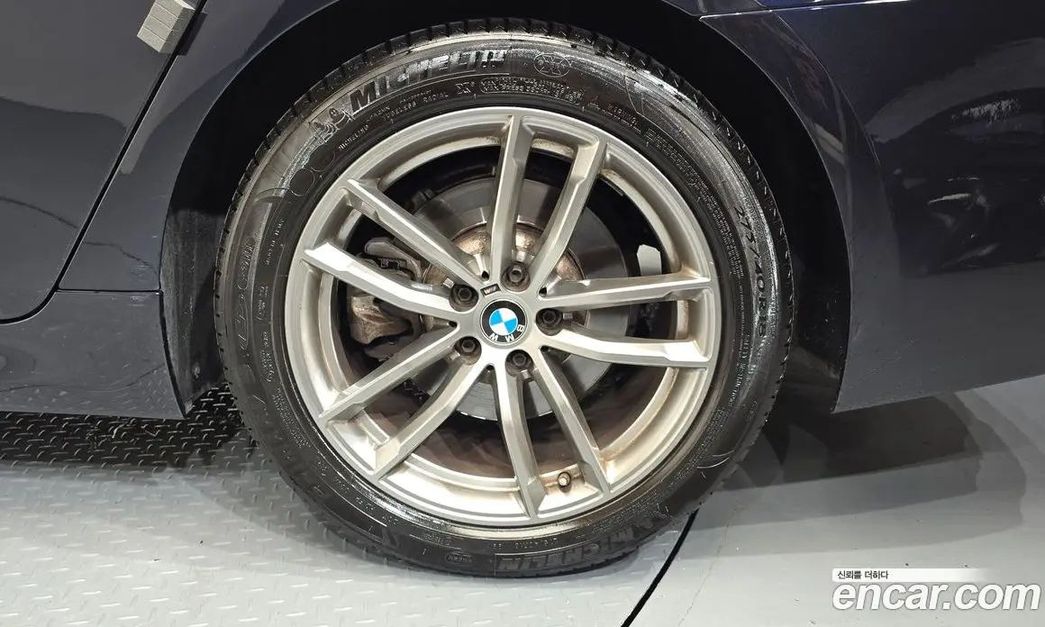 BMW 5 серия 2019 2.0 автомат (гидро), фото 7