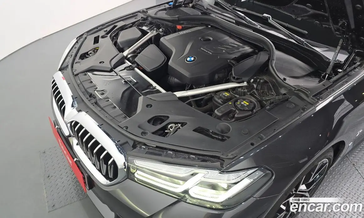 BMW 5 серия 2021 2.0 автомат (гидро), фото 6