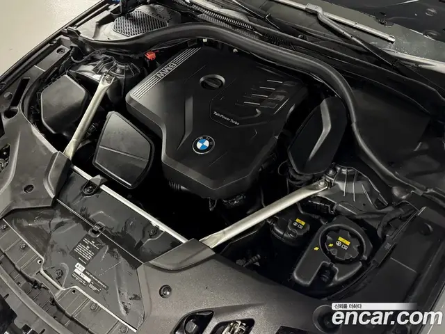 BMW 5 серия 2022 2.0 автомат (гидро), миниатюра 6