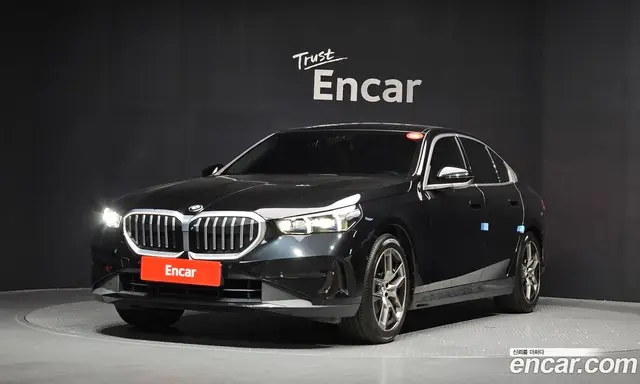 BMW 5 серия, 2023, 44 810 км