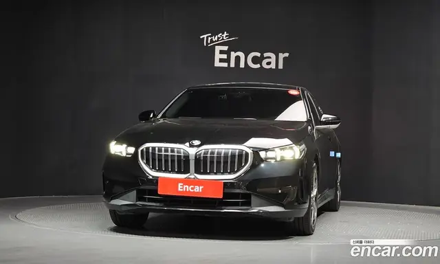 BMW 5 серия 2023 2.0 автомат (гидро), миниатюра 3