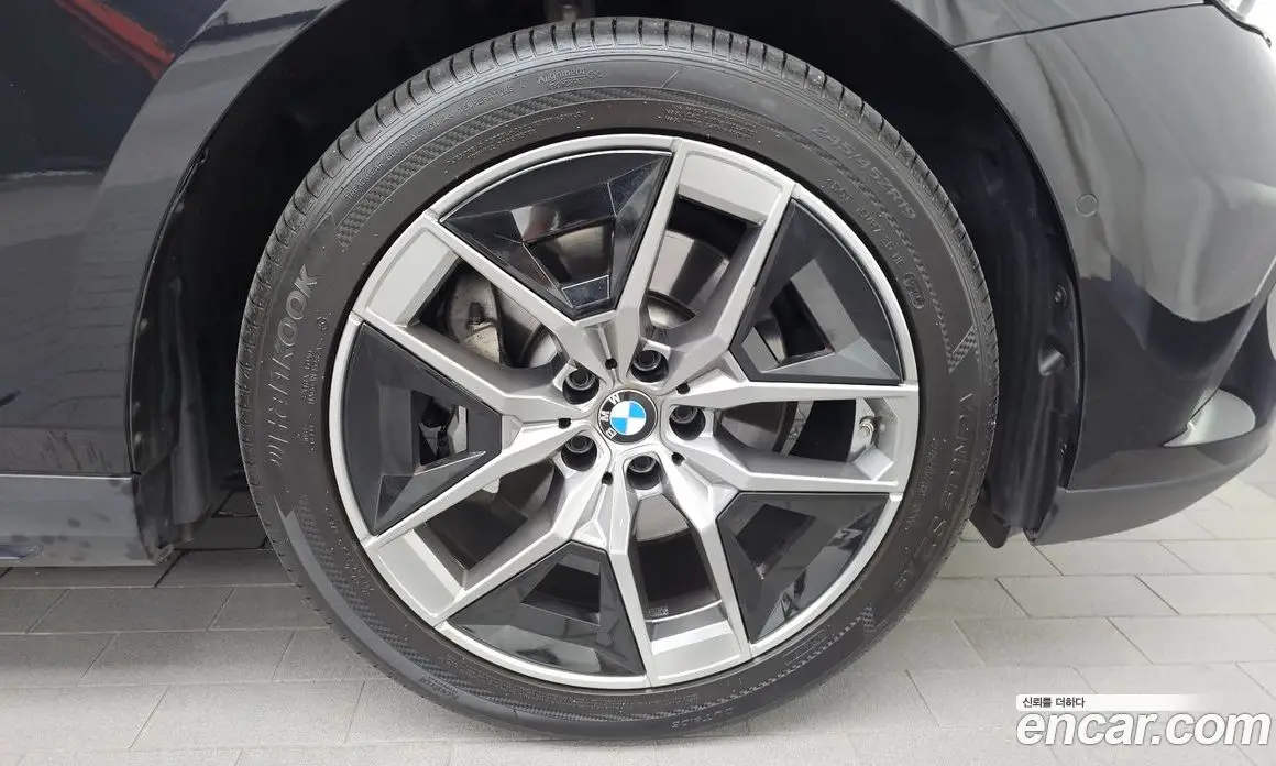 BMW 5 серия 2023 2.0 автомат (гидро), фото 7