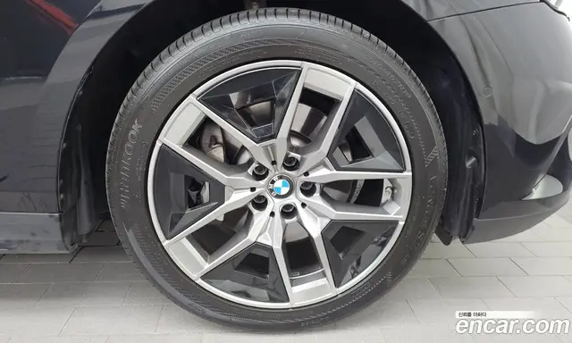 BMW 5 серия 2023 2.0 автомат (гидро), миниатюра 7