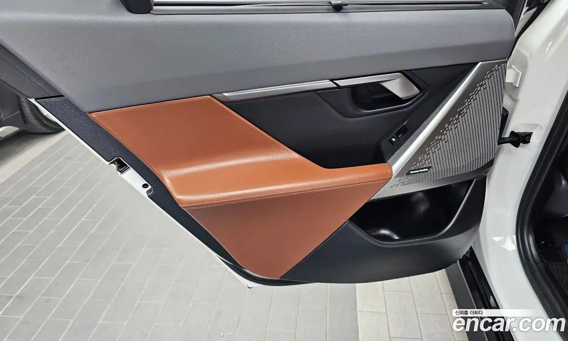 BMW 5 серия 2024 2.0 автомат (гидро), фото 15