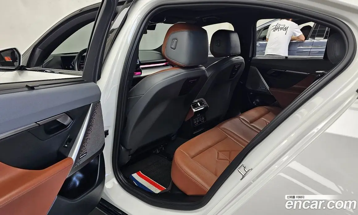 BMW 5 серия 2024 2.0 автомат (гидро), фото 16