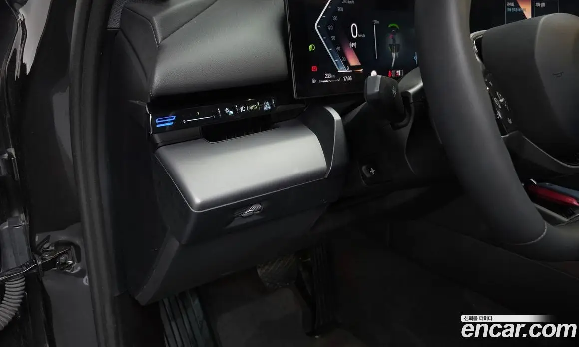 BMW 5 серия 2024 2.0 автомат (гидро), фото 18