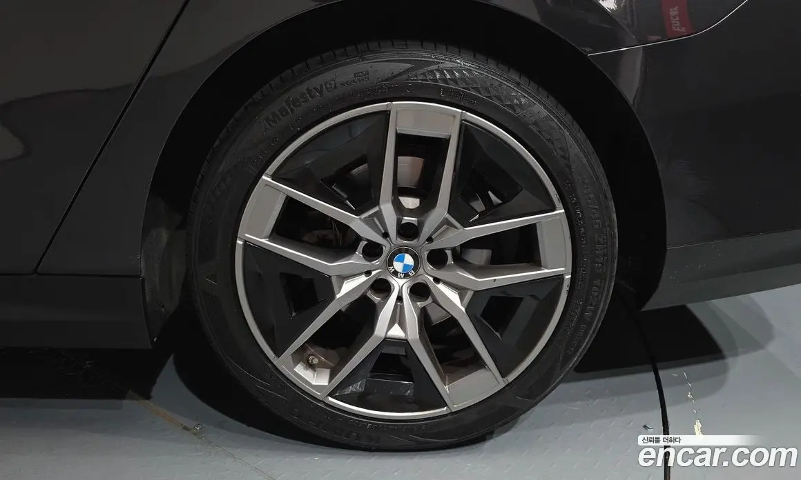 BMW 5 серия 2024 2.0 автомат (гидро), фото 6