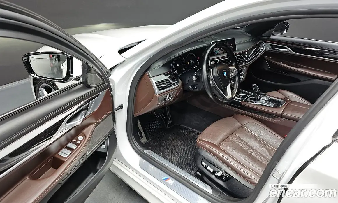 BMW 7 серия 2019 3.0 автомат (гидро), фото 12