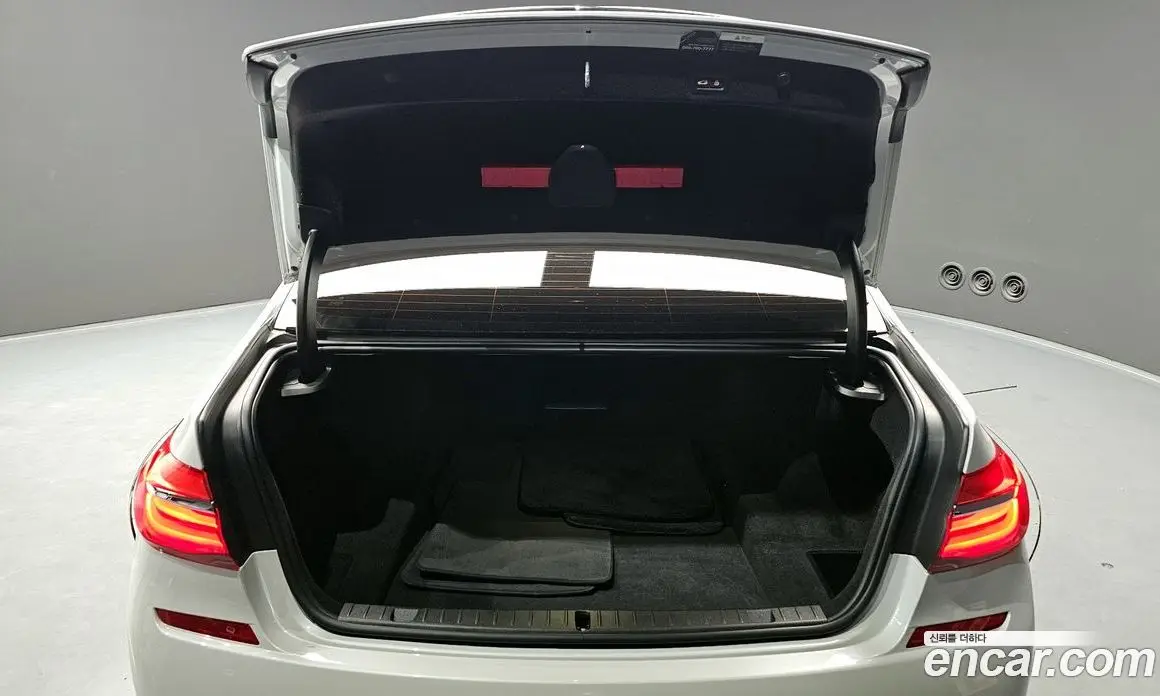 BMW 7 серия 2019 3.0 автомат (гидро), фото 20