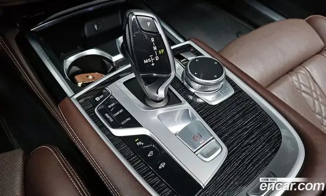 BMW 7 серия 2019 3.0 автомат (гидро), миниатюра 9