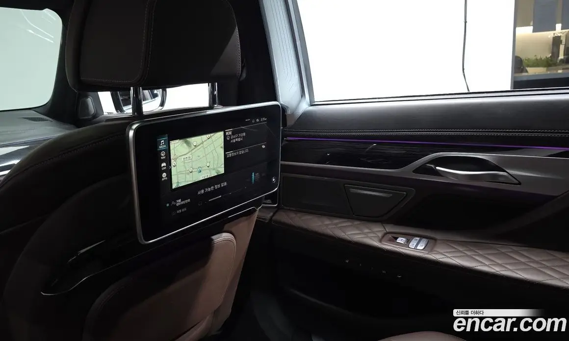 BMW 7 серия 2019 3.0 автомат (гидро), фото 35