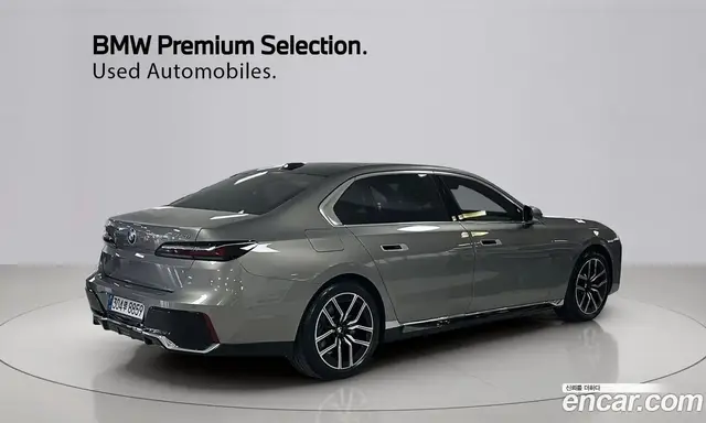 BMW 7 серия 2025 3.0 автомат (гидро), миниатюра 2