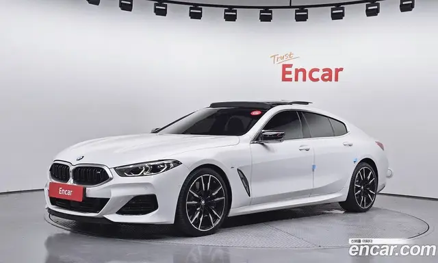 BMW 8 серия, 2023, 53 124 км