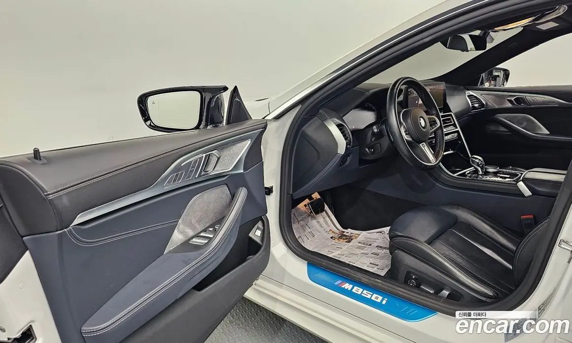 BMW 8 серия 2023 4.4 автомат (гидро), фото 13