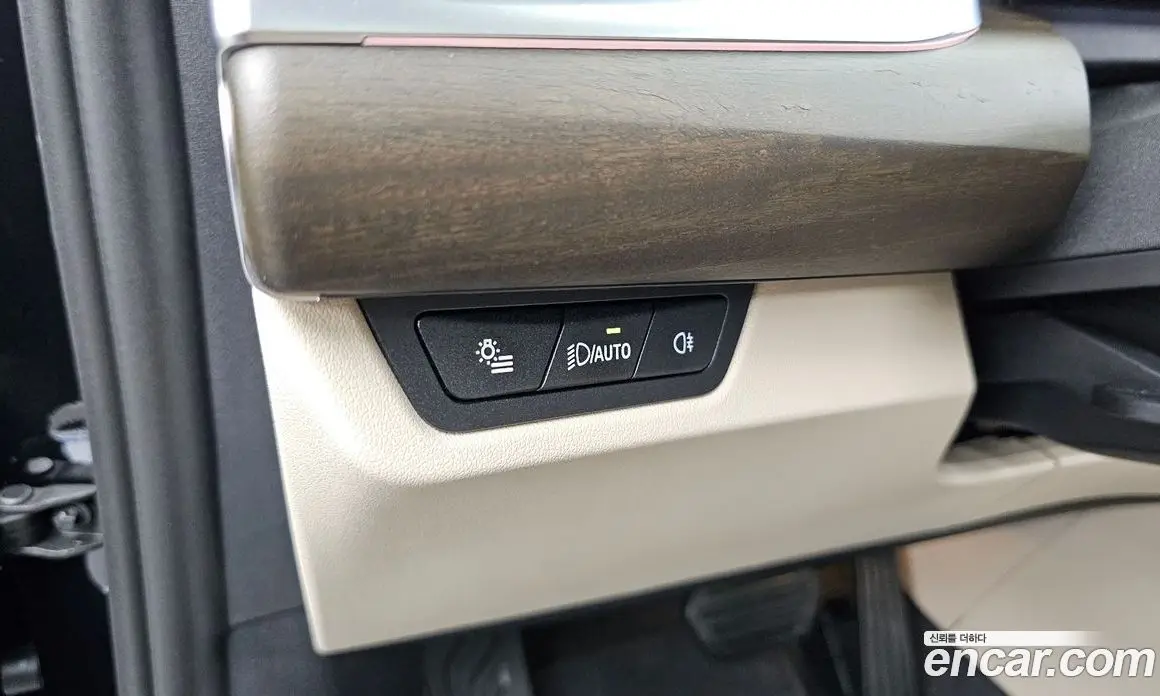 BMW X1 2024 2.0 автомат (гидро), фото 28