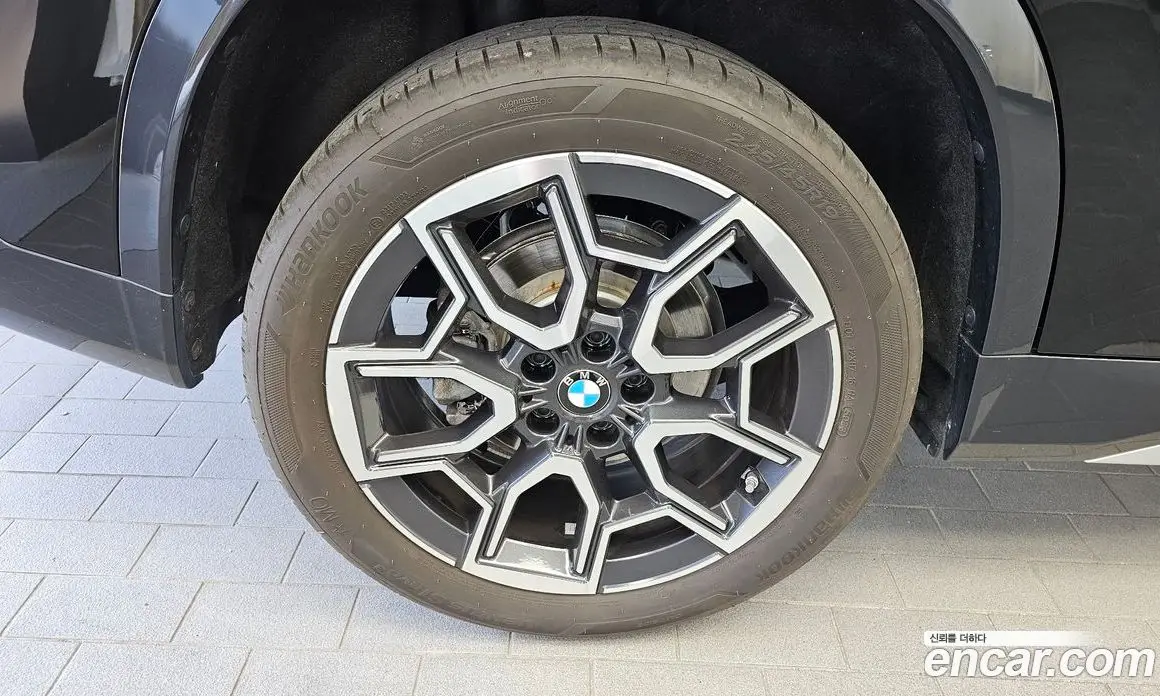BMW X1 2024 2.0 автомат (гидро), фото 5