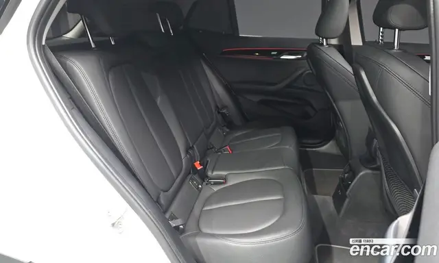 BMW X2 2022 2.0 автомат (гидро), миниатюра 12