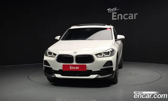 BMW X2 2022 2.0 автомат (гидро), миниатюра 3