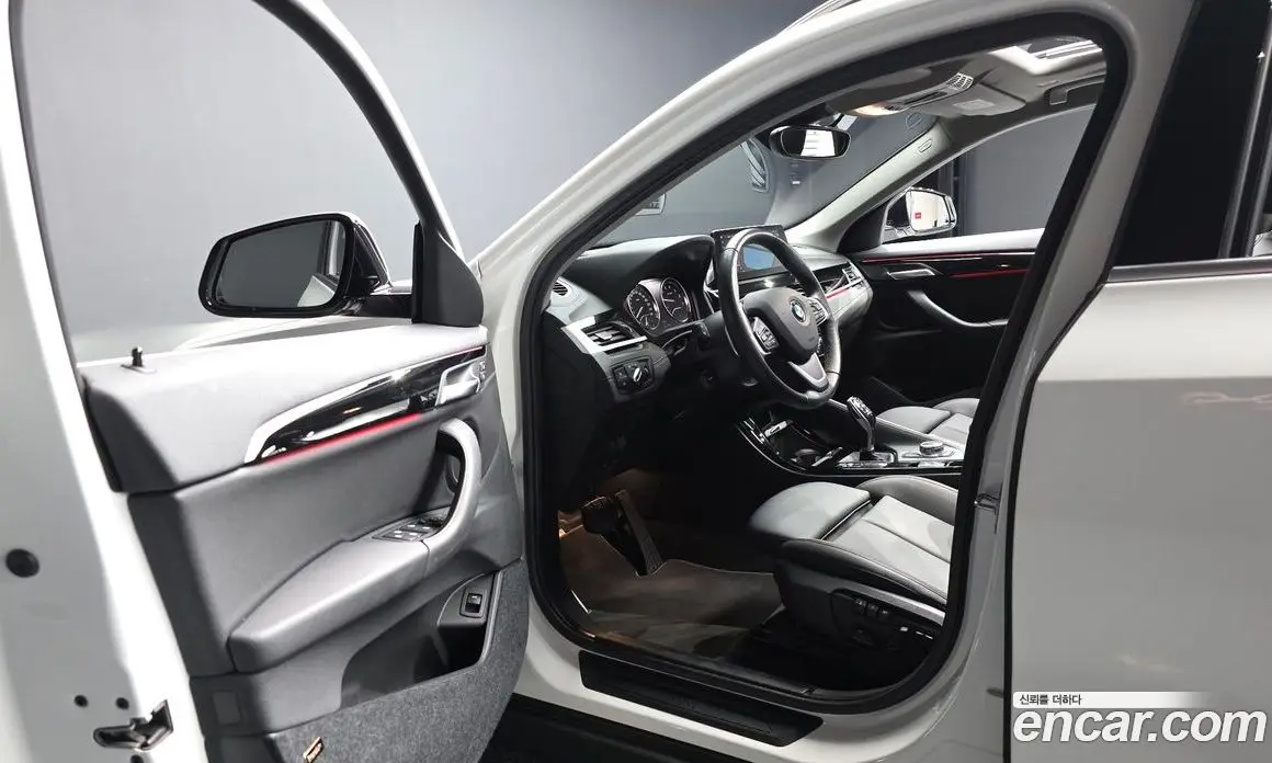 BMW X2 2022 2.0 автомат (гидро), фото 10