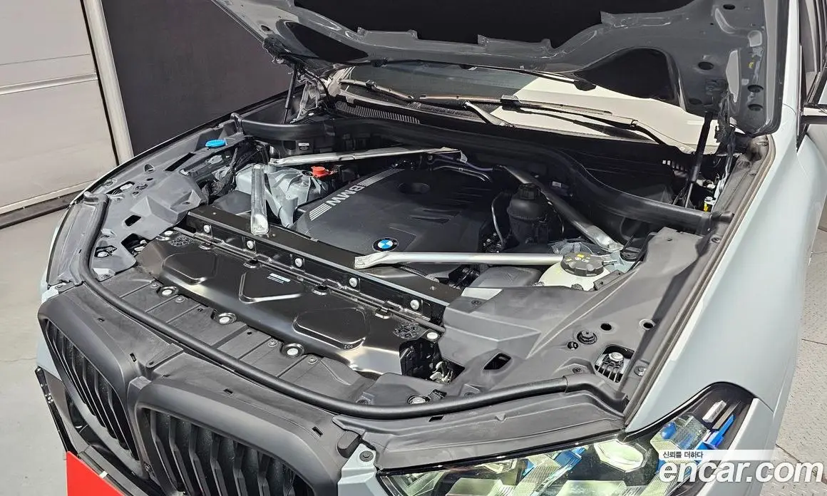 BMW X5 2025 3.0 автомат (гидро), фото 6