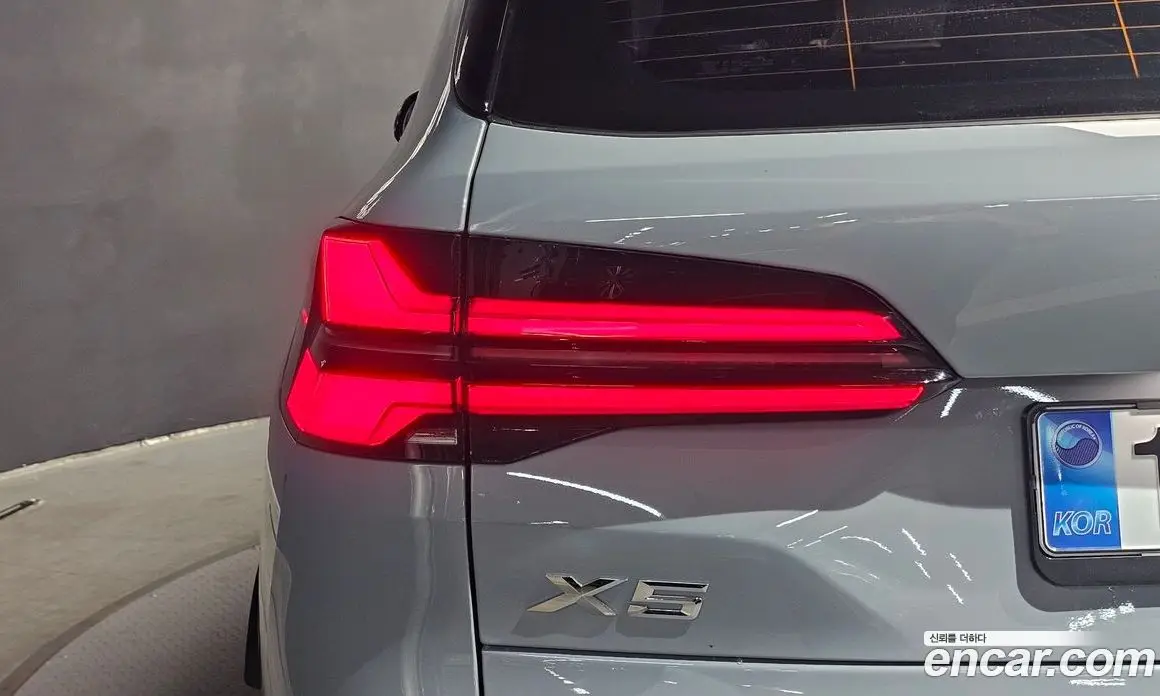 BMW X5 2025 3.0 автомат (гидро), фото 9