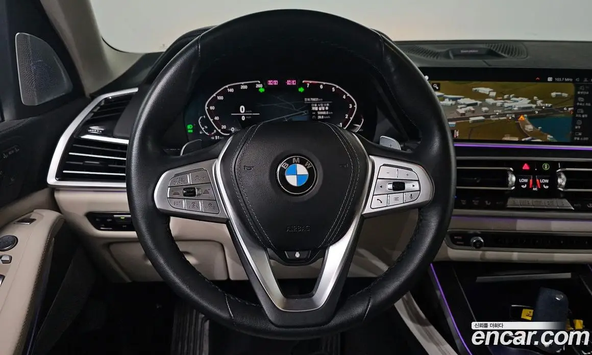 BMW X7 2022 3.0 автомат (гидро), фото 18