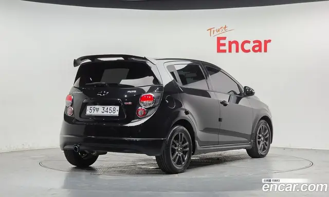 Chevrolet Aveo 2015 1.4 механика, миниатюра 2