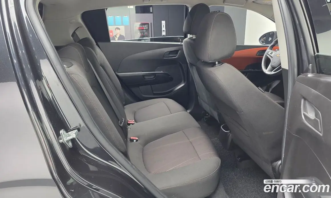 Chevrolet Aveo 2015 1.4 механика, фото 16