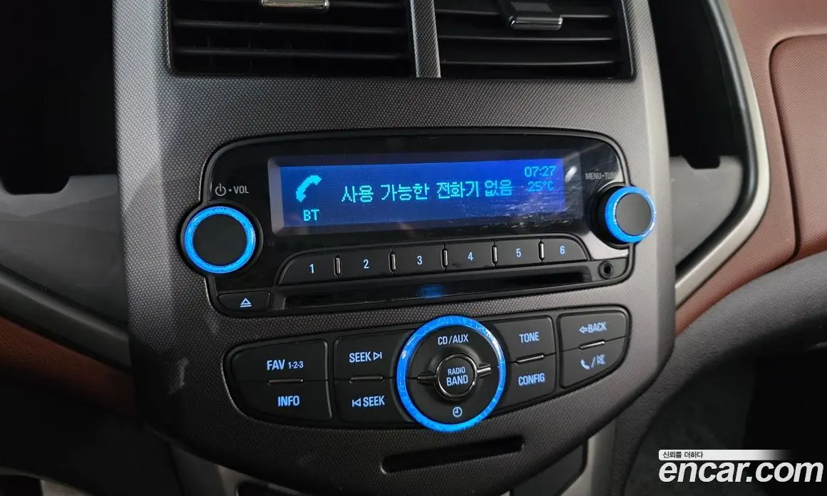 Chevrolet Aveo 2015 1.4 механика, фото 21