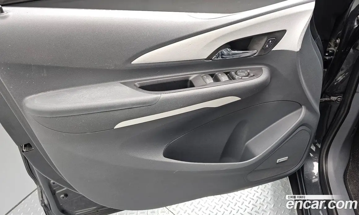 Chevrolet Bolt EV 2018 0.2 автомат (гидро), фото 14