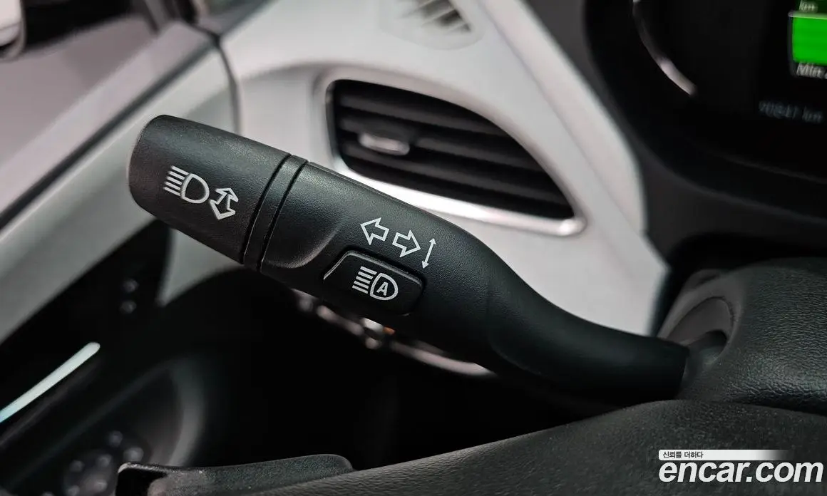 Chevrolet Bolt EV 2018 0.2 автомат (гидро), фото 30