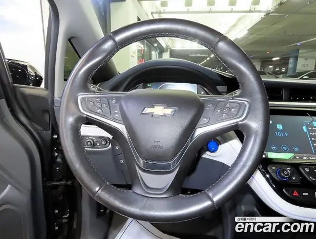 Chevrolet Bolt EV 2019 0.2 автомат (гидро), миниатюра 8