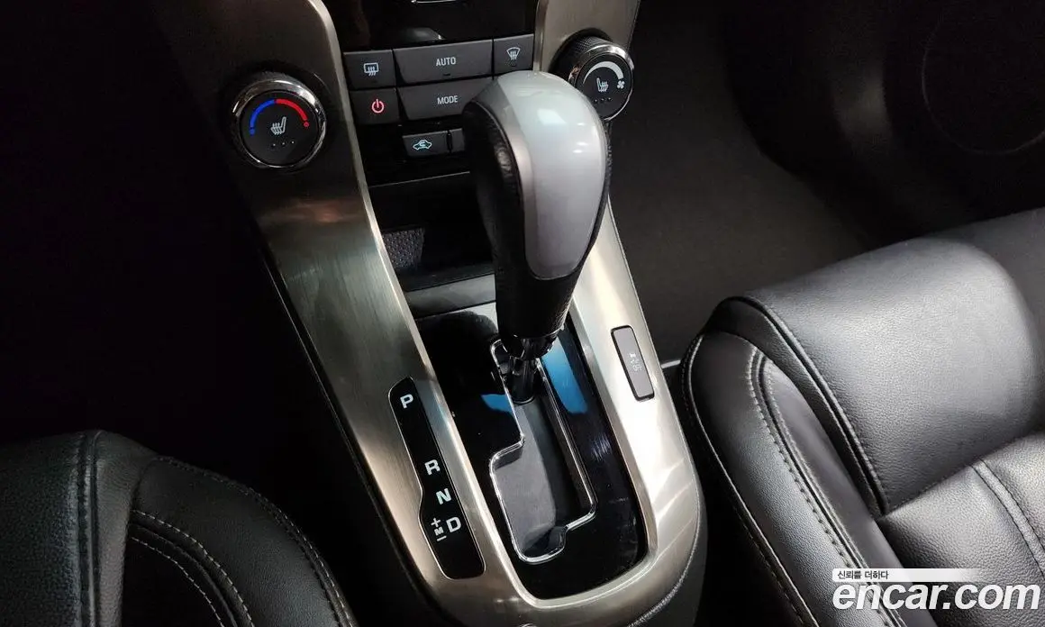 Chevrolet Cruze 2013 1.8 автомат (гидро), фото 9