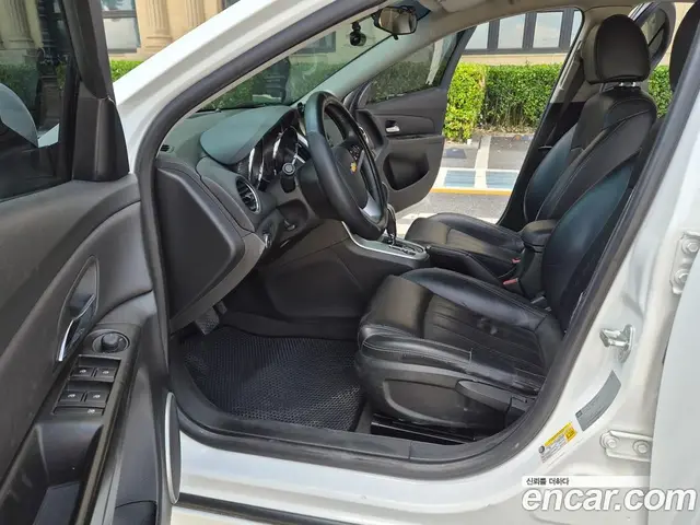 Chevrolet Cruze 2014 1.8 автомат (гидро), миниатюра 12
