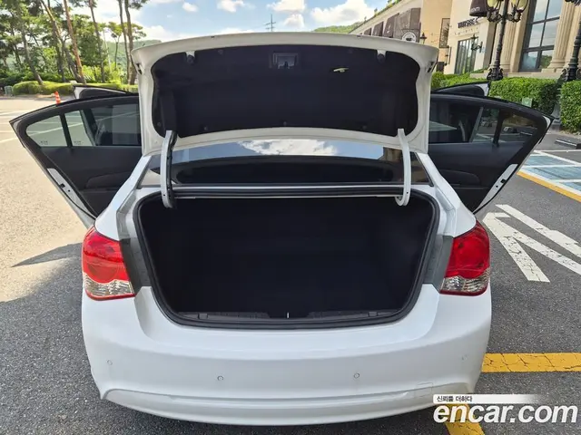 Chevrolet Cruze 2014 1.8 автомат (гидро), миниатюра 10