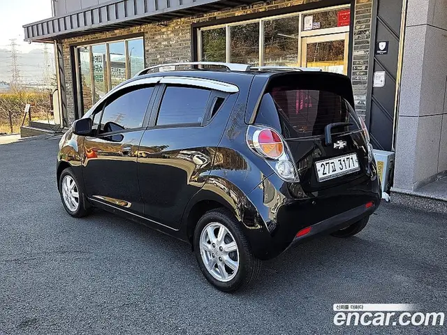 Chevrolet Spark 2012 1.0 автомат (гидро), миниатюра 3