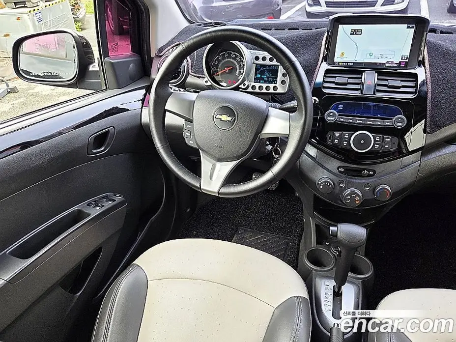 Chevrolet Spark 2012 1.0 автомат (гидро), фото 6
