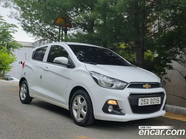 Chevrolet Spark 2016 1.0 автомат (гидро), миниатюра 2