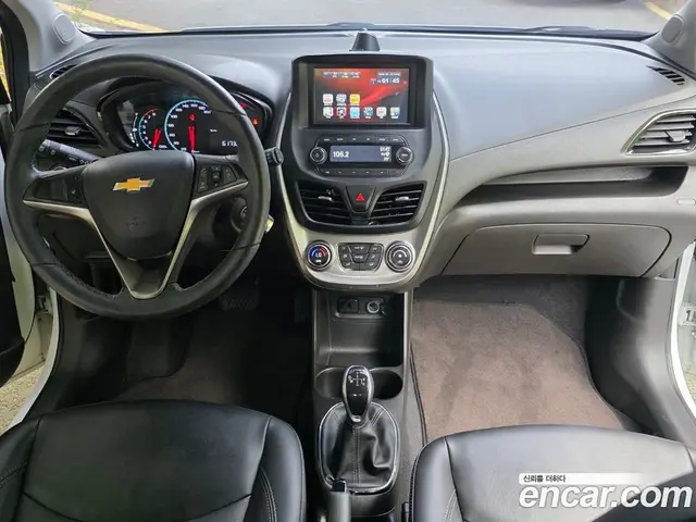 Chevrolet Spark 2016 1.0 автомат (гидро), миниатюра 12