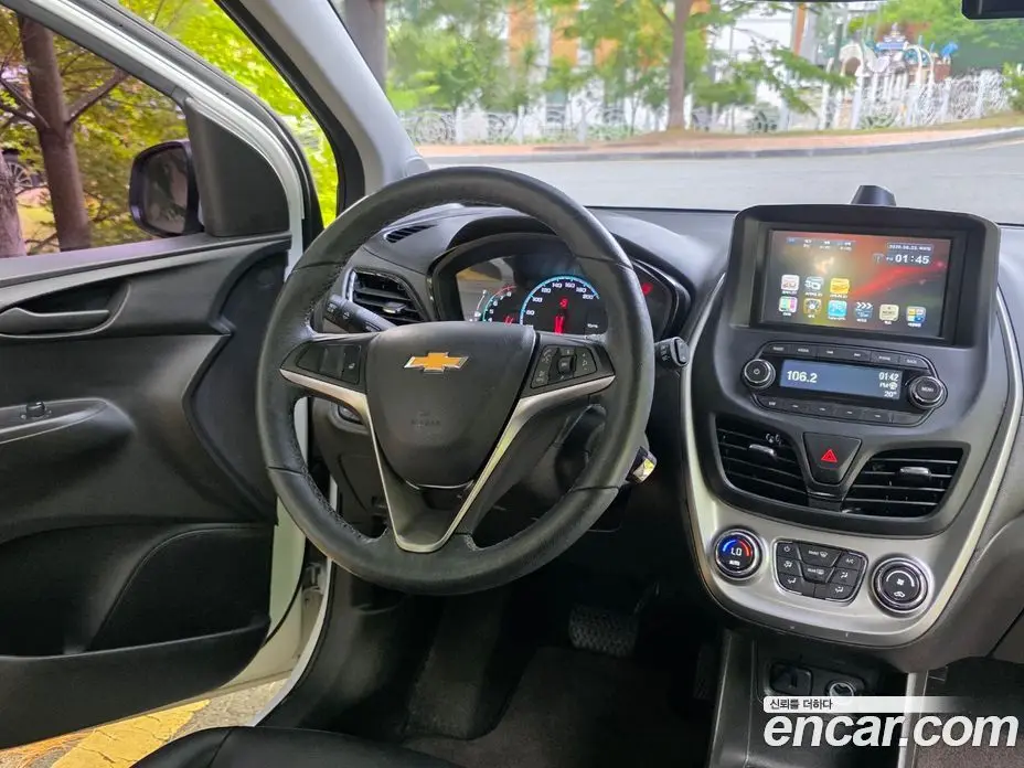 Chevrolet Spark 2016 1.0 автомат (гидро), фото 13