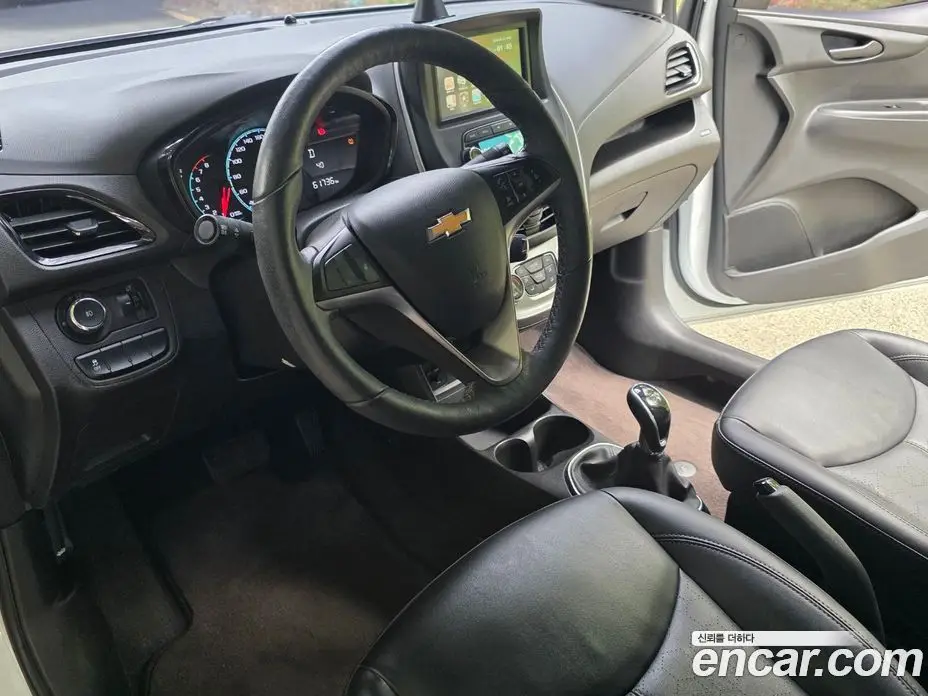 Chevrolet Spark 2016 1.0 автомат (гидро), фото 15