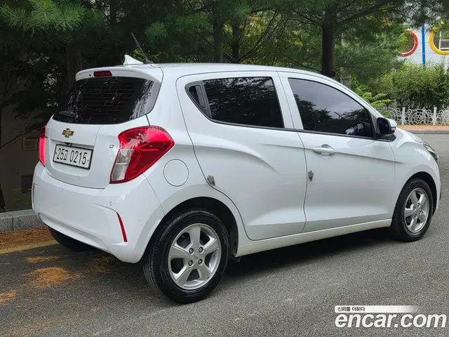 Chevrolet Spark 2016 1.0 автомат (гидро), миниатюра 4