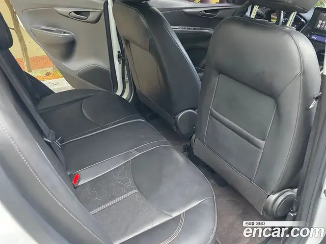 Chevrolet Spark 2016 1.0 автомат (гидро), миниатюра 10