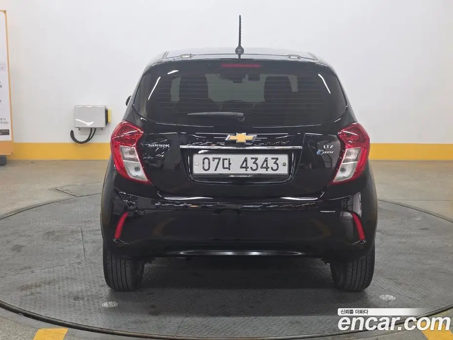 Chevrolet Spark 2018 1.0 автомат (гидро), фото 4