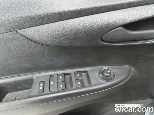 Chevrolet Spark 2018 1.0 автомат (гидро), миниатюра 11